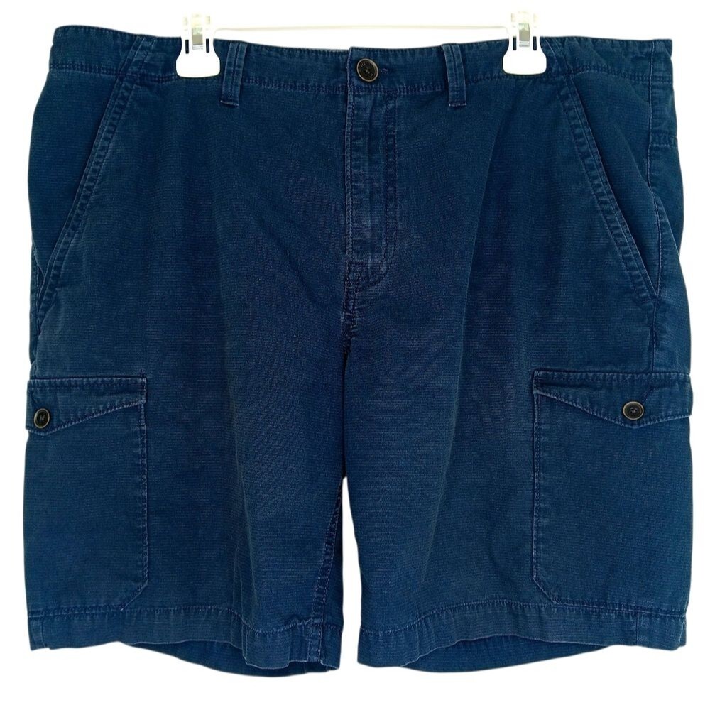 TIMBERLAND Men's Navy Cargo Shorts Size 40 Cotton Classic Utility